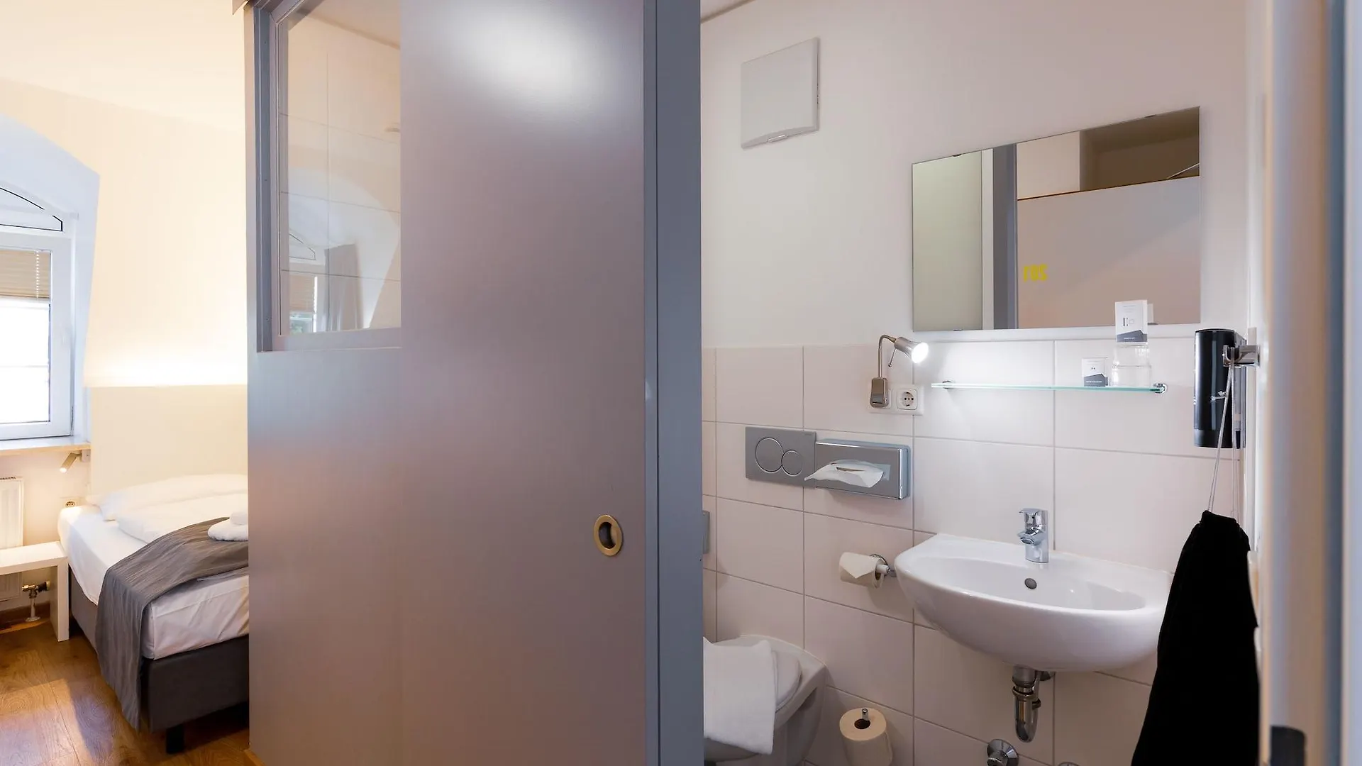 Mk Hotel Muenchen Max-Weber-Platz 2*, München Tyskland